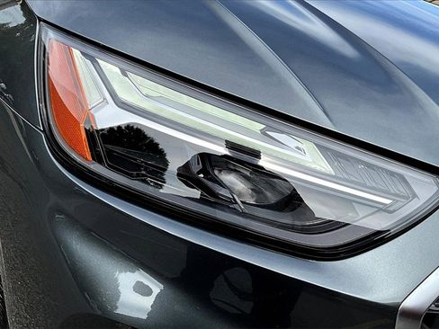 Used 2023 Audi Q5 2.0T Premium w/ Convenience Package image 32