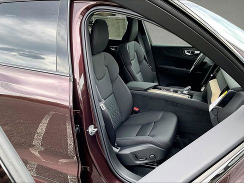 New 2026 Volvo XC60 B5 Plus w/ Protection Package Premier AWD/4WD image 11