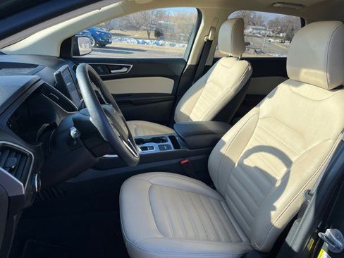 Used 2024 Ford Edge SEL w/ Convenience Package image 10
