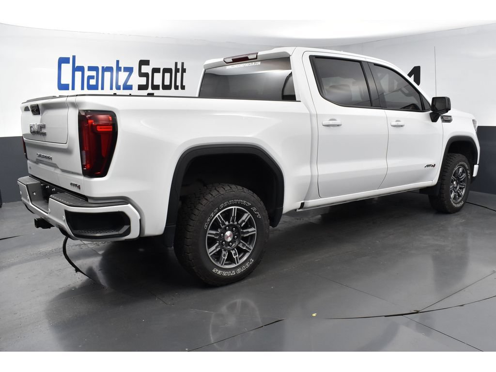 Used 2024 GMC Sierra 1500 AT4 AWD/4WD image 5