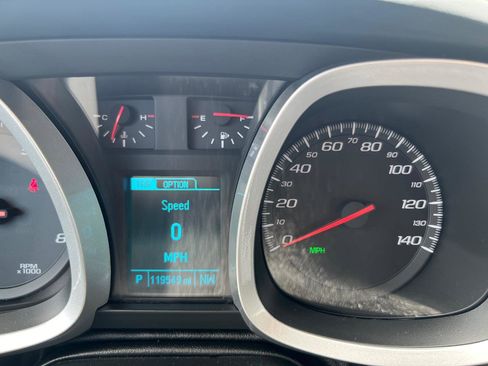 Used 2014 Chevrolet Equinox LS FWD image 17