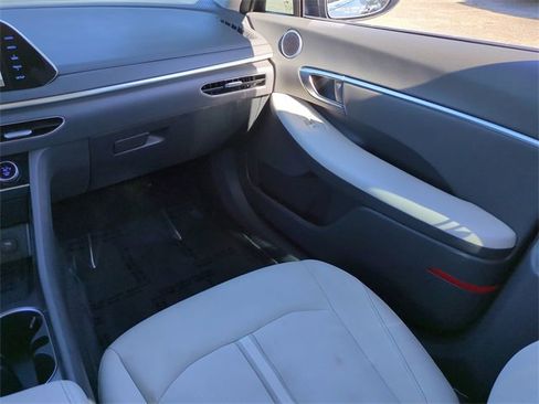 Certified 2023 Hyundai Sonata SEL w/ Convenience Package image 15