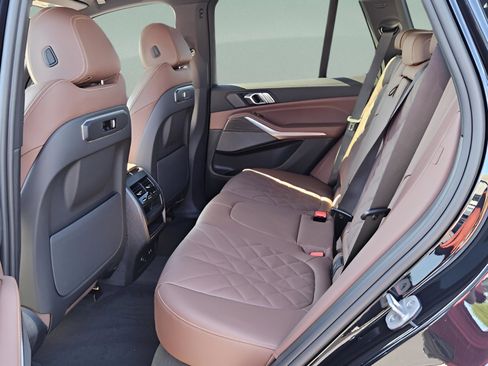 New 2026 BMW X5 xDrive50e w/ M Sport Package image 31