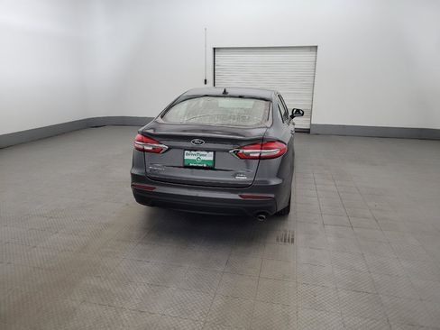 Used 2019 Ford Fusion SEL FWD image 7