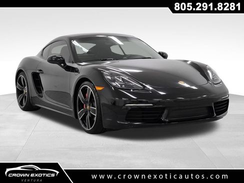 Used 2021 Porsche 718 Cayman S w/ Premium Package RWD image 1