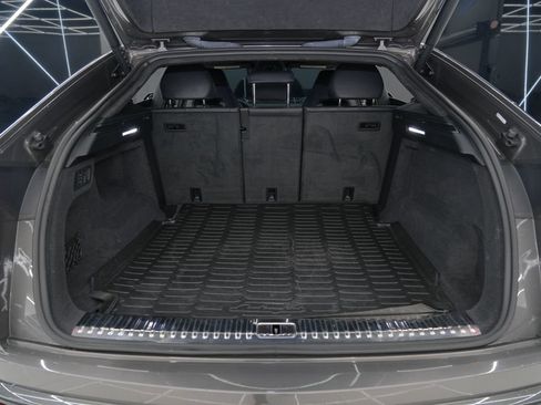 Used 2022 Lamborghini Urus AWD/4WD image 59