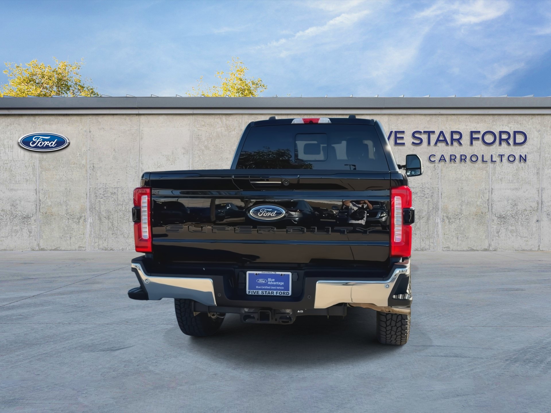 Certified 2024 Ford F350 Lariat w/ Lariat Ultimate Package AWD/4WD image 7