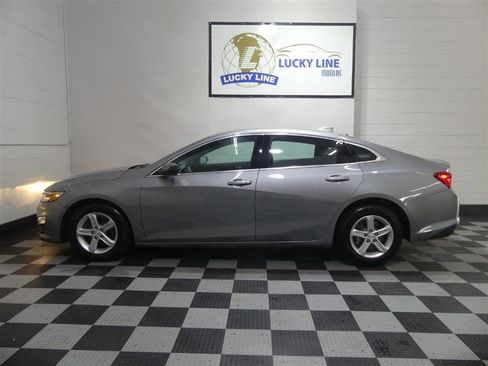 Used 2024 Chevrolet Malibu LT FWD image 7