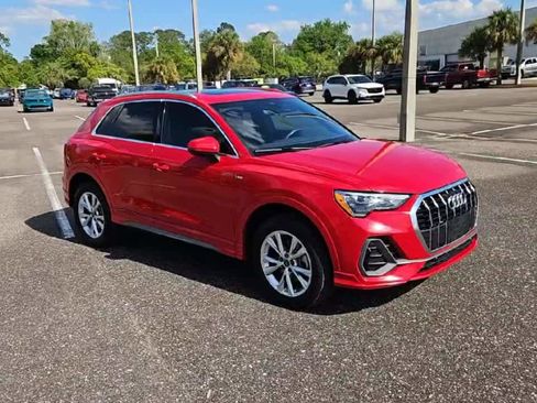 Used 2022 Audi Q3 2.0T Premium image 3