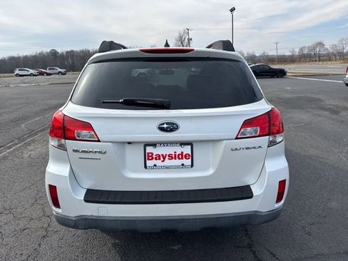 Used 2012 Subaru Outback 2.5i Limited AWD/4WD image 12