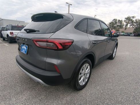 New 2026 Ford Escape Active image 5