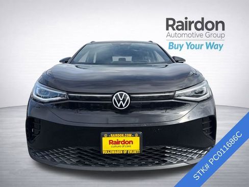 Used 2023 Volkswagen ID.4 Pro S image 2