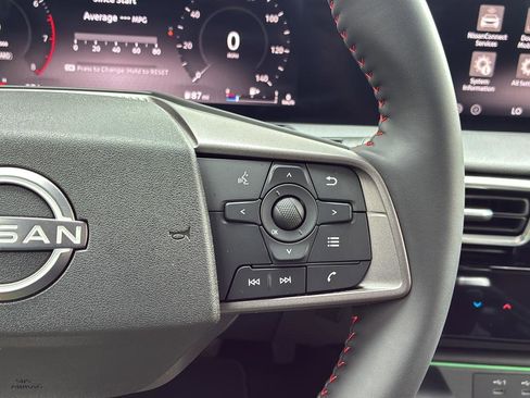 Used 2026 Nissan Sentra SR w/ Floor Mat Package FWD image 24