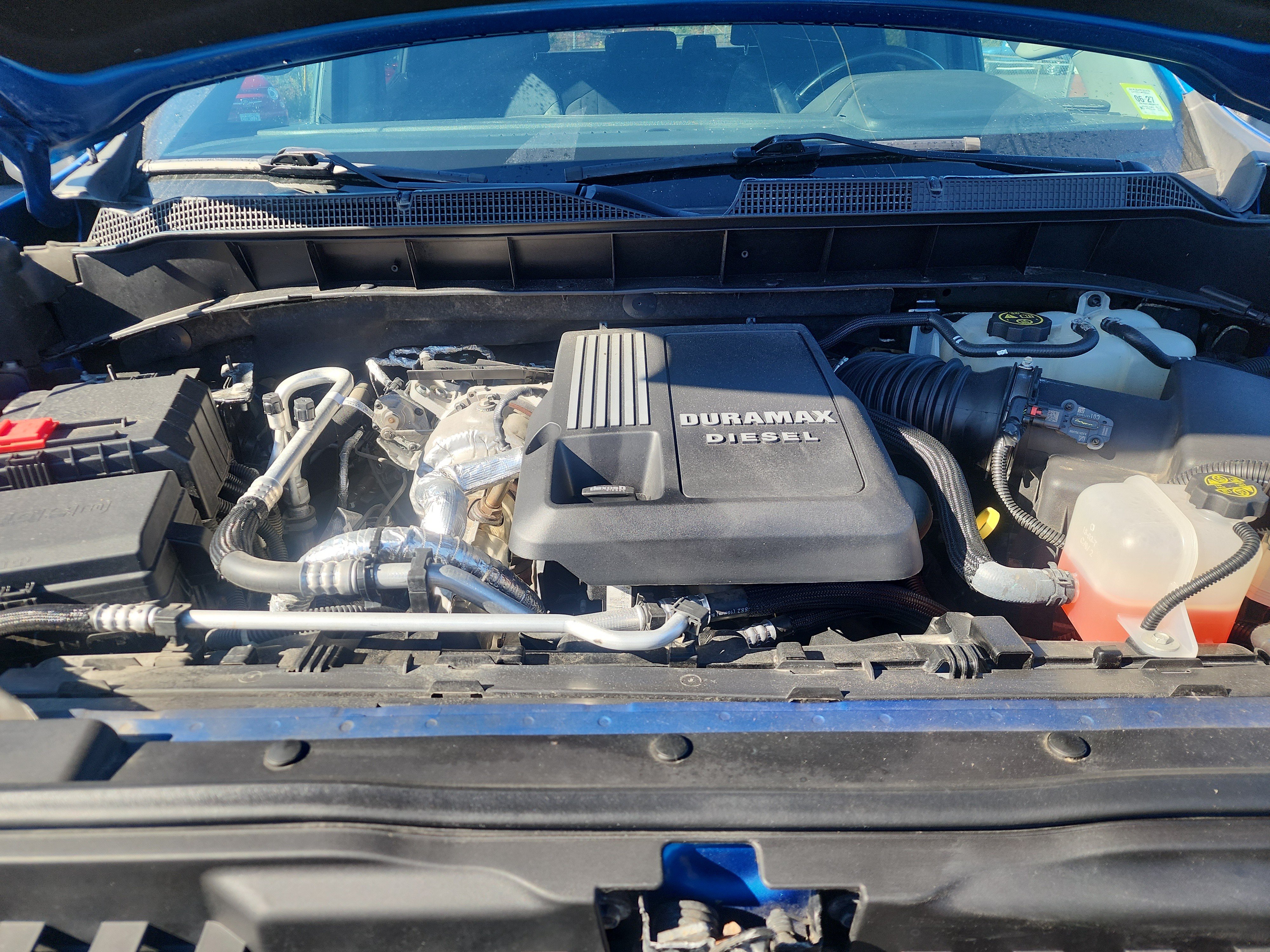 Certified 2022 Chevrolet Silverado 1500 LT AWD/4WD image 33