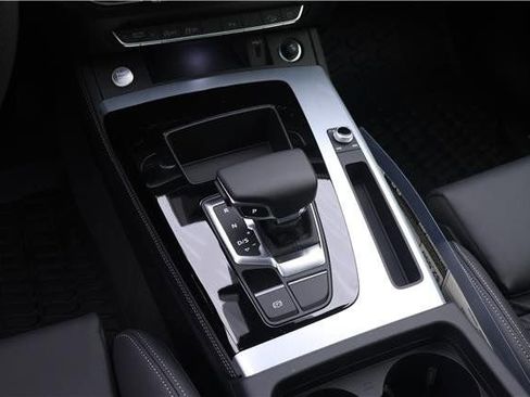 New 2025 Audi Q5 2.0T Premium Plus w/ Premium Plus Package image 13