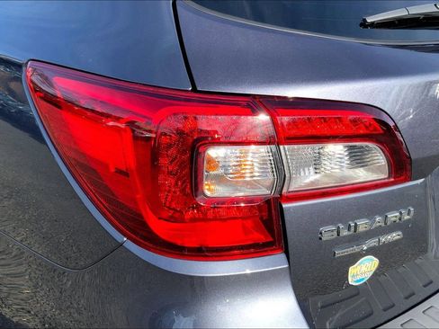 Used 2017 Subaru Outback 3.6R Limited image 26