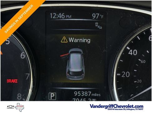 Used 2016 Nissan Rogue SV w/ SV Premium Package FWD image 11