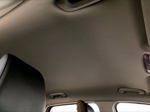 Used 2023 Kia Sportage EX image 21