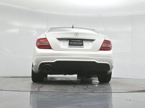 Used 2013 Mercedes-Benz C 250 Coupe image 43
