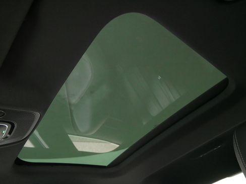 Used 2023 Audi A6 Premium image 31