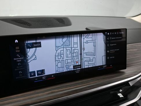 Used 2023 BMW X7 xDrive40i w/ Parking Assistance Package image 14