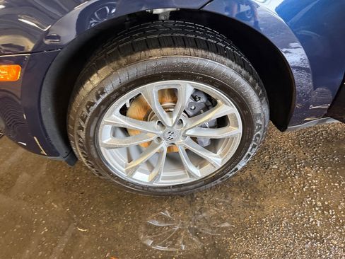 Used 2022 Porsche Macan AWD/4WD image 27