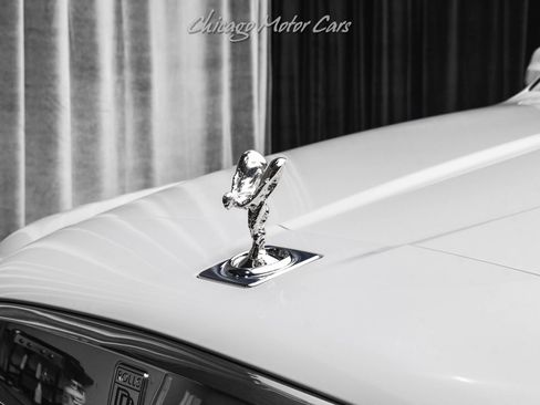 Used 2023 Rolls-Royce Cullinan image 42