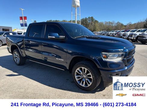Used 2020 RAM 1500 Laramie w/ Sport Appearance Package image 9
