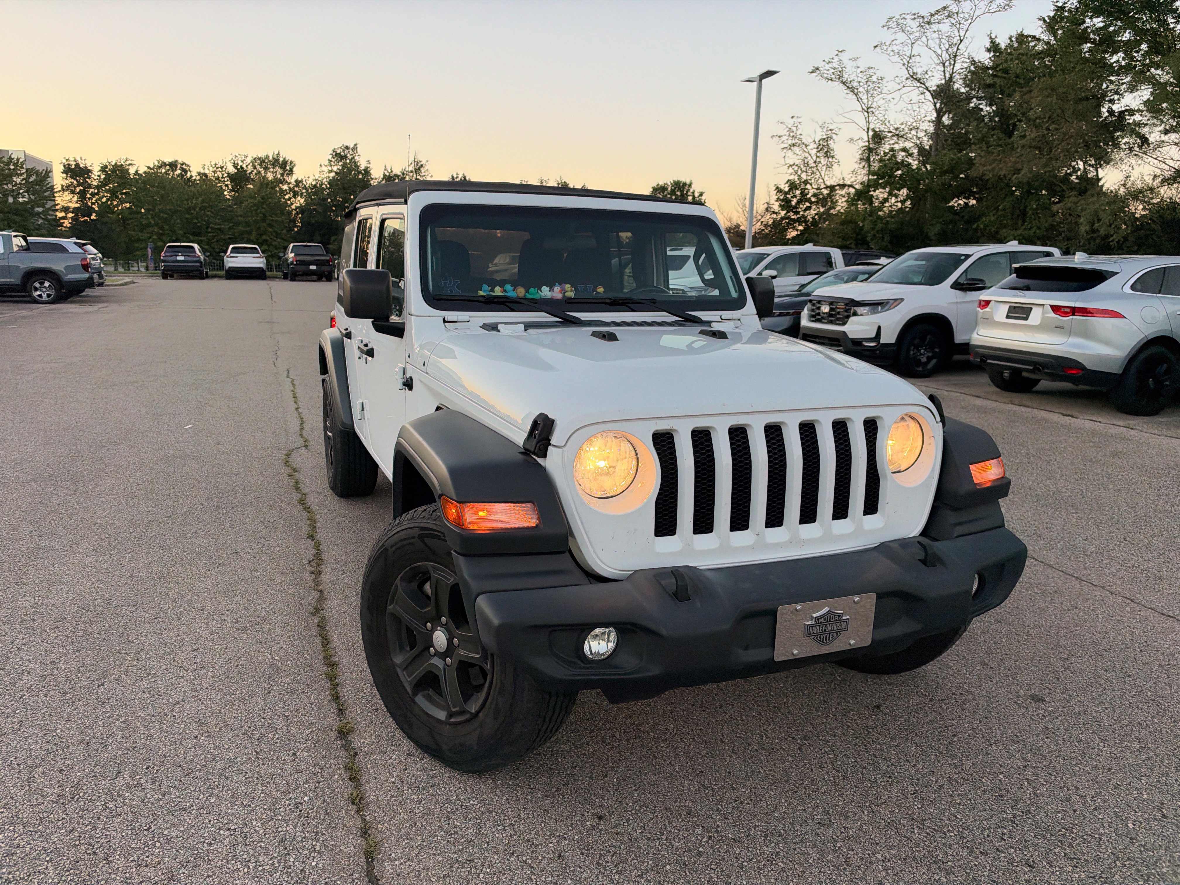 Used 2021 Jeep Wrangler Unlimited Sport AWD/4WD image 16