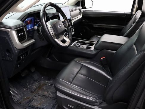 Used 2022 Ford Expedition Max XLT image 10