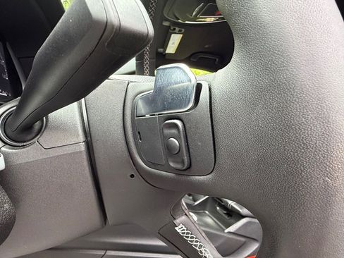 Used 2024 Jeep Grand Cherokee Limited AWD/4WD image 14