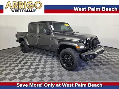 Used 2022 Jeep Gladiator Sport