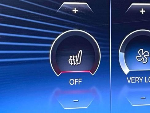 Used 2024 BMW 230i xDrive Coupe w/ M Sport Package image 31