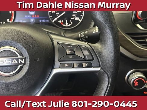 Used 2025 Nissan Altima 2.5 SV AWD/4WD image 24