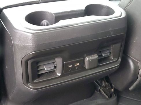 Used 2019 Chevrolet Silverado 1500 RST image 36