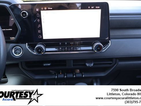 Used 2024 Chevrolet Colorado Trail Boss w/ Technology Package AWD/4WD image 16