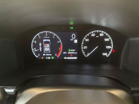 Used 2024 Honda CR-V EX image 10