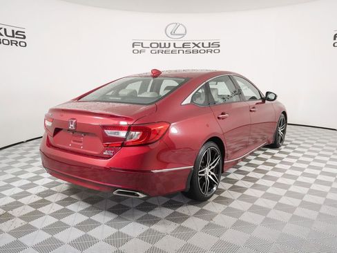 Used 2021 Honda Accord Touring image 7