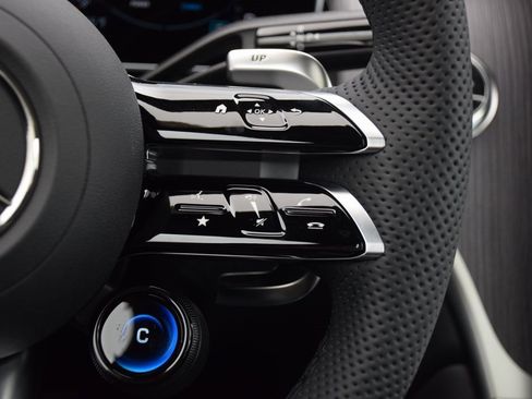 New 2026 Mercedes-Benz GLC 43 AMG 4MATIC image 24