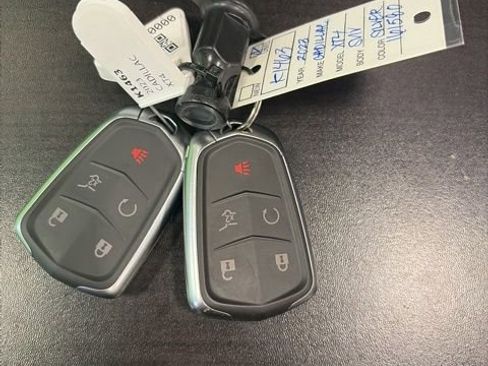 Certified 2023 Cadillac XT4 Sport w/ Enhanced Visibility Package AWD/4WD image 1