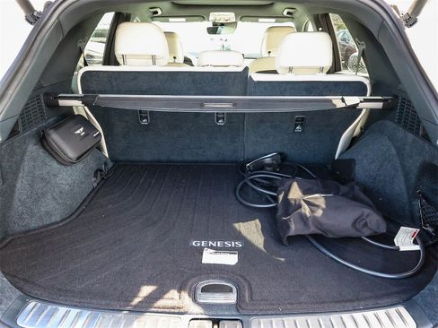 Used 2025 Genesis Electrified GV70 Advanced image 29