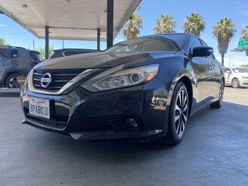 Used 2018 Nissan Altima 2.5 SL FWD image 4