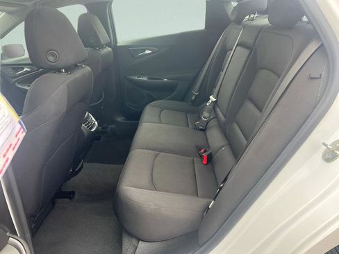 Used 2024 Chevrolet Malibu LT image 17