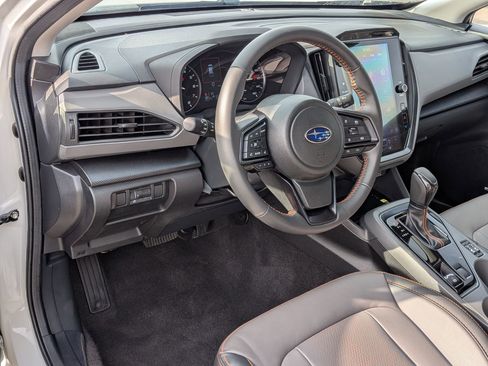 Used 2025 Subaru Crosstrek 2.5i Limited w/ Crosstrek Mirror Package image 13