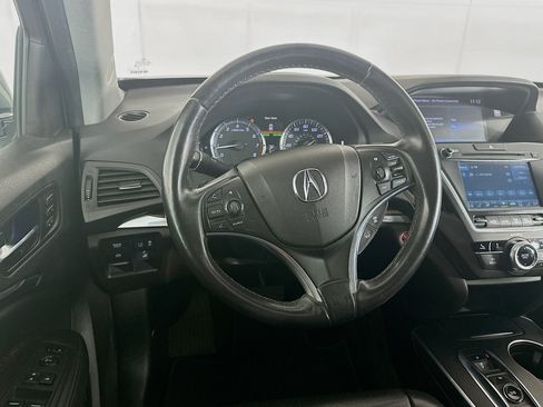Used 2018 Acura MDX SH-AWD image 17