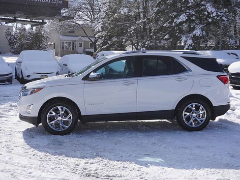 Used 2019 Chevrolet Equinox Premier image 16
