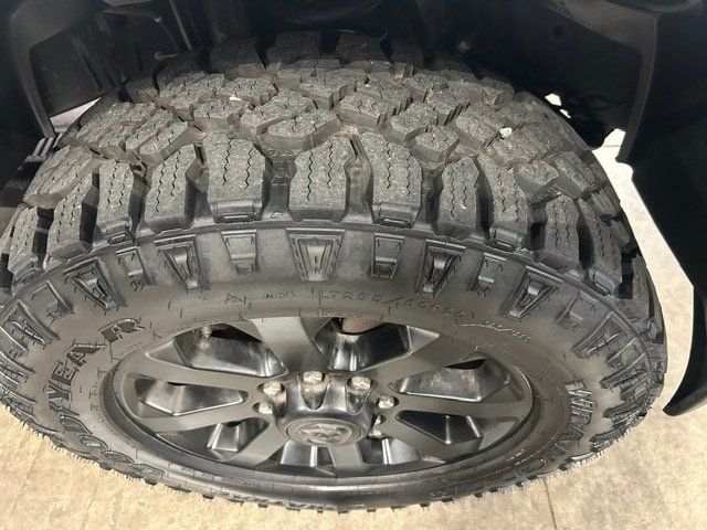 Used 2022 RAM 2500 Big Horn w/ Level B Equipment Group AWD/4WD image 4