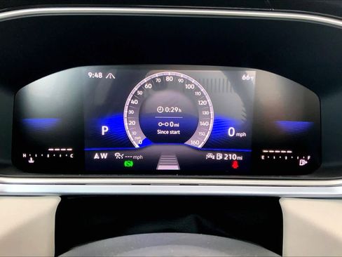 Used 2025 Volkswagen Taos SE image 26