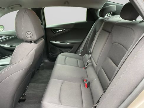 Used 2024 Chevrolet Malibu LT FWD image 19