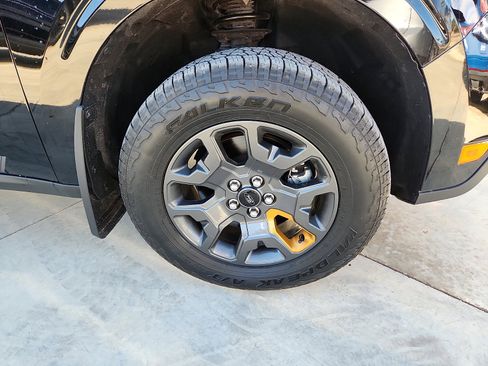 Used 2024 Ford Maverick Tremor w/ Tremor Off-Road Package image 9